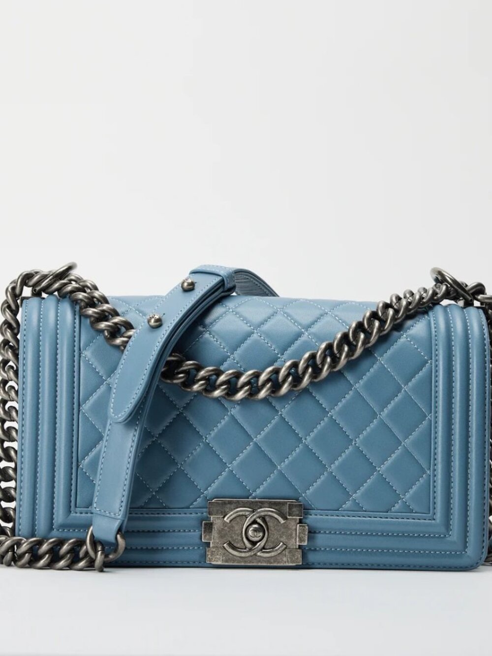 Chanel Boy Flap Bag Light Blue Quilted Leather Medium